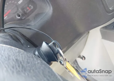 2014 Ford E-250 Commercial z USA, uszkodzony, nr VIN 1FTNE2EW4EDA82282